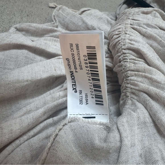 Zara Beige Ruffled Top - Picture 3 of 4